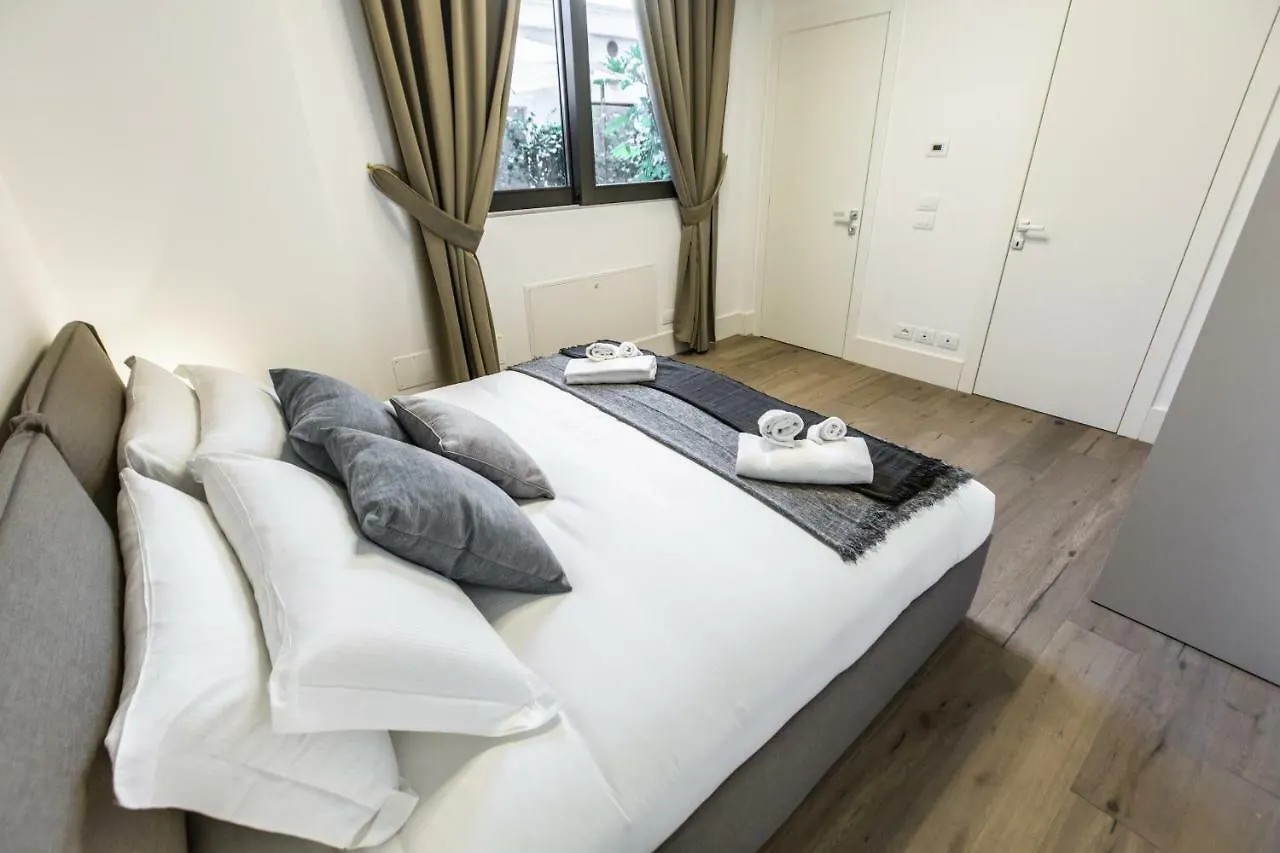Elegant Fornasa Vecia, Canal View With A Beautiful Garden R&R Benátky