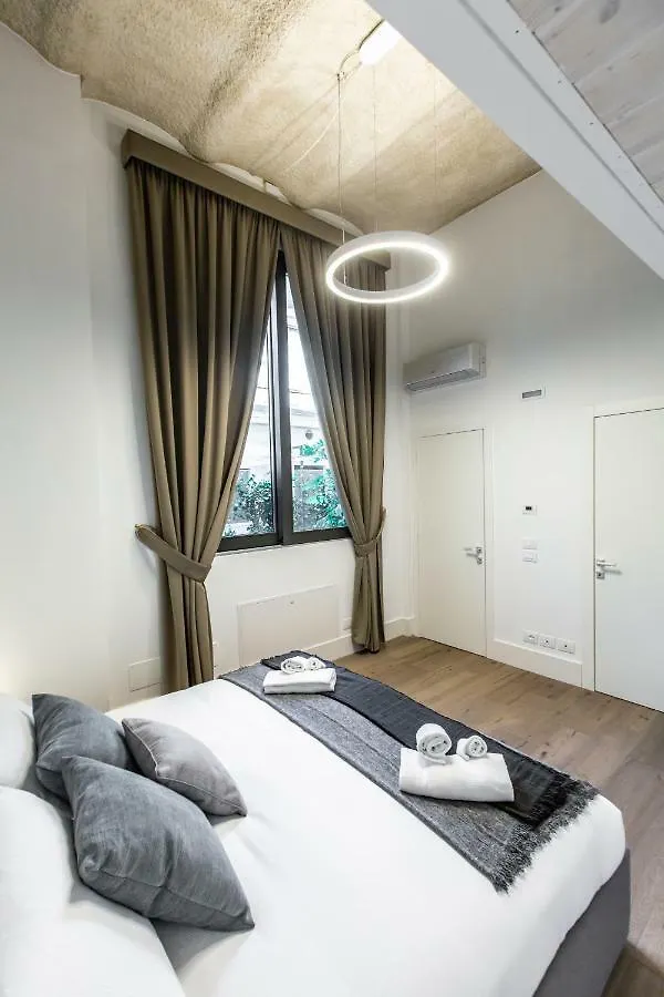 Elegant Fornasa Vecia, Canal View With A Beautiful Garden R&R Benátky Apartmán